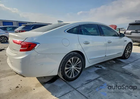 2017 Buick Lacrosse Essence из США, поврежденный, VIN 1G4ZP5SS4HU181571